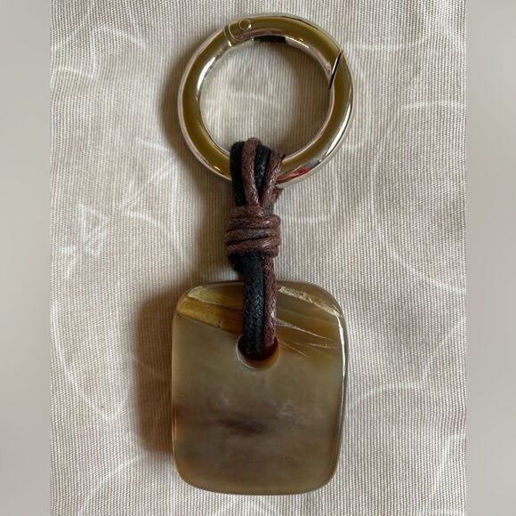 NEW Eco-Friendly Key Chain Handmade South American Artisans Unisex Neutral Gift - Picture 2 of 12
